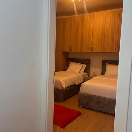 Rams 1 In Apartment Tirana